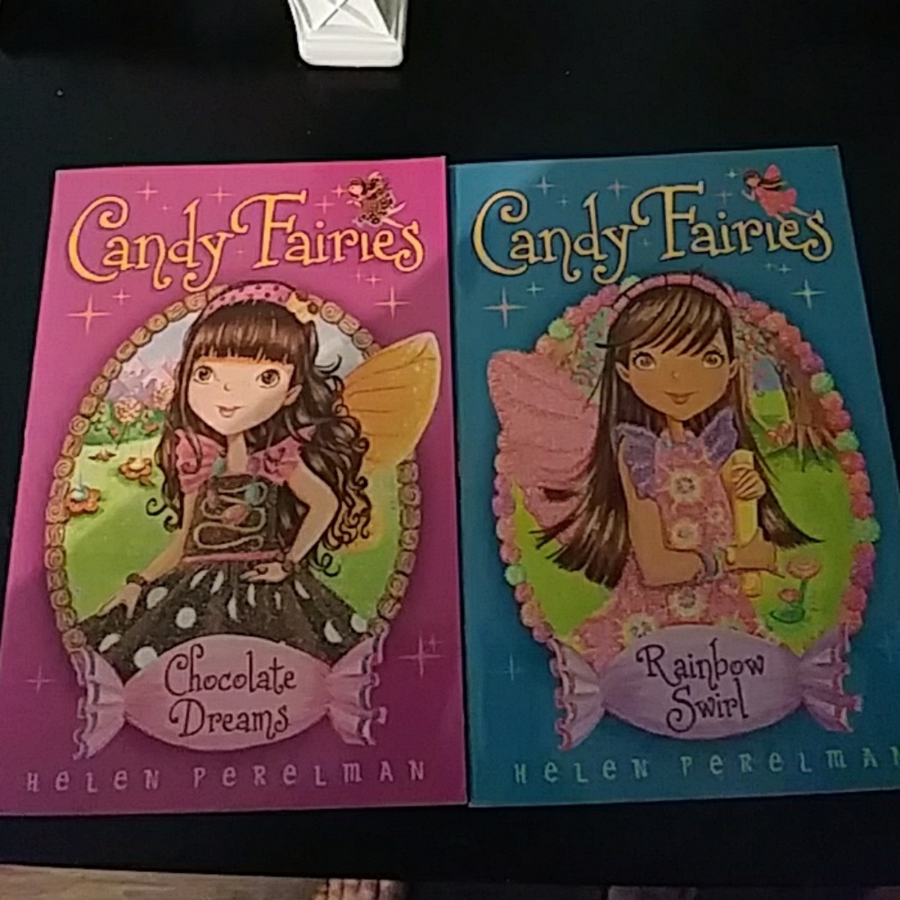 Books - Picture 3 of 5